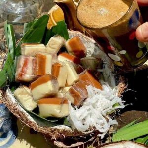 (Freeship)1kg Kẹo dừa sáp cà phê muối Bến Tre