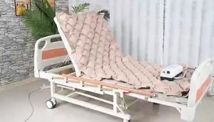 Ready Stock Bubble Ripple Anti-Decubitus Air Mattress with Adjustable Air Pump Pressure Redistribution Mattress Home Patient Care