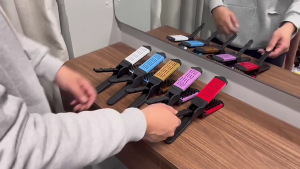 Clamp Hair Brush Double Sided Hair Straightening Brush Detangler Comb Hair Styling Tool for Wet Dry Thick Long Hair