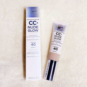 ❖It cosmetics Yike Meiyin tube nude CC cream concealer sunscreen green tube -free 12ml32ml foundation liquid✮