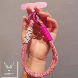 Ins-style handcrafted bracelet with a wrist strap for short hanging rope. This woven item is suitable for users for outdoor use. It is a sturdy and fashionable hanging chain for both men and women.