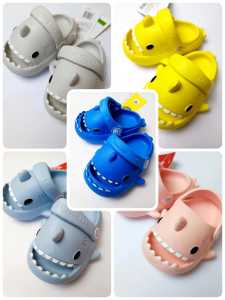 Sandal Anak Bahan Ergonomis & Motif Hiu