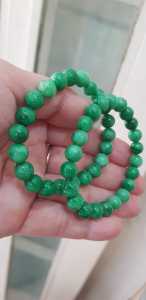 🌼🎈🌼Vòng tay phong thủy Nữ đá cẩm thạch xanh tươi size hạt 8mm màu xanh lá tươi đẹp nữ mệnh mộc hỏa thủy có 230k/1 chiếc ạ