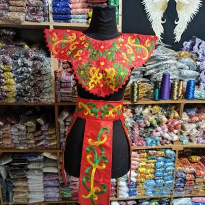 RENDA BORDIR AKSESORIS TARI MOTIF DAYAK