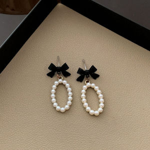 Yin Wei Đen Hepburn Gió Bông tai Hoài cổ Nữ Đơn Giản Chất Lượng Cao bông tai hình nơ New 2024 Tính Khí Bông Tai