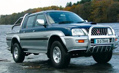 บันไดข้าง ซ้าย+ขวา พร้อมขายึดตรงรุ่น Travo Vigo Revo Dmax Navara Ranger BT50 Triton Tiger Strada มีของพร้อมส่ง