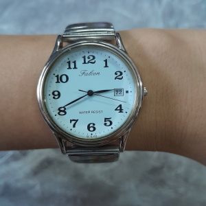 Đồng hồ nữ Falcon Q&Q có lịch dây chun sang trọng second hand si nhật- đã qua sử dụng