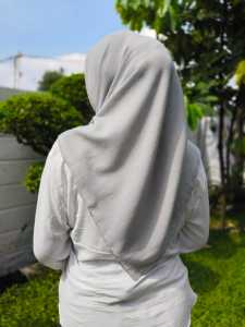 VOILE ARABIAN Premium Jilbab Segiempat Polos Bahan Voile Flowly Size 120x120cm