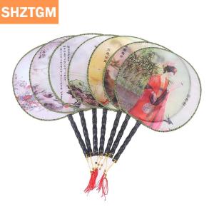 [COD] SHZTGM พัดลมมือกลมสไตล์จีนพิมพ์วินเทจผ้าไหมแฟนงานแต่งงานเต้นอุปกรณ์เสริม