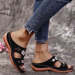 Beach Shoes Solid Color Thick Sole Sandals Home Fashion Soft Out for a Walk Breathable
