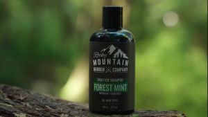 Rocky Mountain Barber Company Mens Shampoo - Tea Tree Oil Peppermint & Eucalyptus for All Hair Types    Naturally Scented with Peppermint & Eucalyptus 11-Ingredient Formula Free From Parabens SLS & DEA Mens Daily Use Shampoo