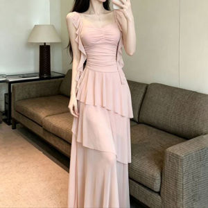 French-style gentle vacation dress super fairy-like long dress for petite women summer strap dress with waist-cinching and slim fit