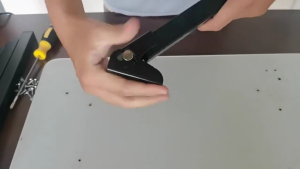 ขาเฟอร์นิเจอร์อะไหล่4ชิ้นพร้อมสกรูยึด20ซม./25ซม./30ซม./35ซม. ขาโลหะแบบพับได้ Kaki Kaki Meja สำหรับโต๊ะสำนักงาน