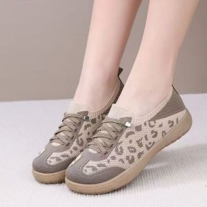 Free Shipping WomenS Shoes 2026 Autumn Collection: Breathable Lightweight Versatile Casual Shoes With A Soft Sole Comfortable For Moms