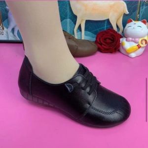 Free Shipping Soft Leather Flexible Sole Comfortable Women’S Shoes For Mothers 2026 Autumn New Collection Women’S Flat Shoes Comfortable For Middle-Aged And Elderly Women