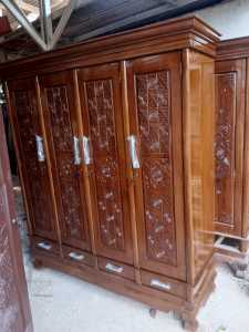 Lemari pakaian 4 pintu full jati asli + hijab + gamis + ful laci