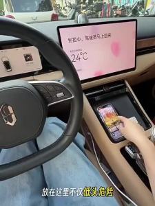 WONEW Magnetic Suction Phone Mount Dual Arm Navigation And PhotographyPortable