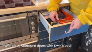 J-B Weld KwikWood Wood Repair Epoxy Putty  WoodWeld Syringe  Wood Filler Bonding  Repair Compound