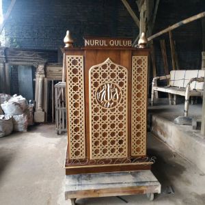 MIMBAR PODIUM MINIMALIS UKIR KAYU JATI