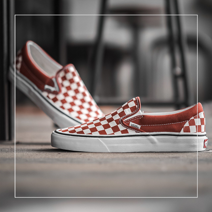 Terbaik Sepatu Vans Classic Slip-On 'Checkerboard Picante' Vans - Main Image