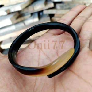 Gelang Tanduk Kerbau / Gelang Tanduk Pria Ukuran dewasa 100% Berkualitas - Gelang Tanduk bangle Untuk Therapy Kesehatan / Gelang Terapi Kesehatan corak cantik