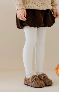 Quần Tất Màu Trắng Với Thiết Kế Mới Sang Trọng Mặc Đi Học Đi Chơi Mặc Kèm Với Váy Vải Mịn Thoáng Mát Không Bí Nóng