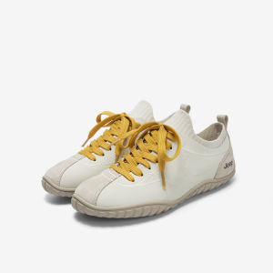 Giày tập luyện phong cách Mỹ cổ điển Jeep cho phụ nữ mùa xuân màu sắc mới giày thường đa năng đế mềm nhẹ giày vải