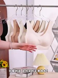 Plus Size Seamless Push Up Womens Bra Wireless Jelly Strip Lift Support Breathable Comfortable Thin Fixed Cup Underwear M-2XL-152c4c8b
