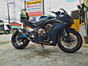 ท่อแต่งรถ CBR650R CBR650F CB650R CB650F ชุดท่อแต่งปลาย SC ใบใหญ่คาร์บอนแท้ทั้งใบ พร้อมสลิปออนงานดัดเลส 304 แท้ คอสวม 2.5 นิ้ว เสียงดีมาก ราคาถูก