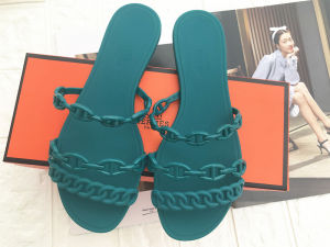[Free Shipping] Summer H-Brand Pig Nose Slippers Ins Chain Slide Sandals Chic Flat Beach Sandals Jelly Shoes