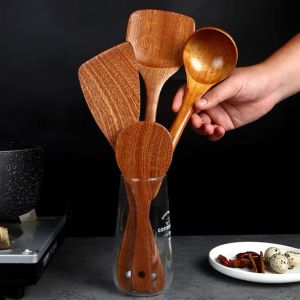 Centong/Spatula/Sendok Kayu Akasia Desain Unik