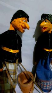 Wayang Golek Kayu Petruk Ukuran Kecil Tinggi 35 cm Kepala Bisa Ngangguk dan Tengok Kanan Kiri / 1pcs