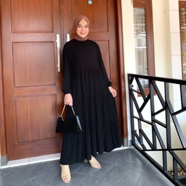 knee length dresses for ladies Elora Ribbed Midi Dress in Noir Black