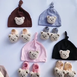 Cartoon Infant Hat with Cute Bear Socks Newborn Head Protections Hat Knotted Beanie Cap for Boys Girls 0-12 Months