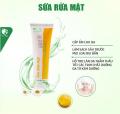 Sữa rửa mặt Smom cho mẹ bầu và sau sinh hỗ trợ ngừa mụn, làm sạch sâu và dưỡng da sáng. 