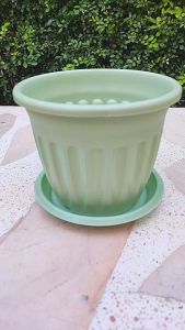 กระถางโรมัน 8 นิ้ว พร้อมจานรอง สีเขียวพาสเทล สินค้าพร้อมส่งครับ