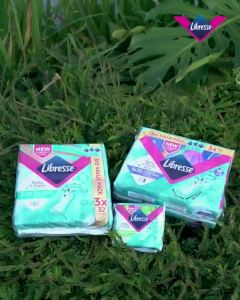 Local spot GoodsLibresse Green Tea Pantyliner 15cm (3x32s) / 19cm (3x30s) - Scented Breathable & No Crumple