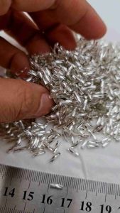 Mote Payet Bambu Ulir Ukuran 0.7 Cm Mas Dan Perak Per 10 Gram