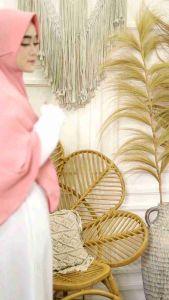 Hijab Instan Plisket Tali Kepang Ulir Jumbo: Desain Modern & Praktis