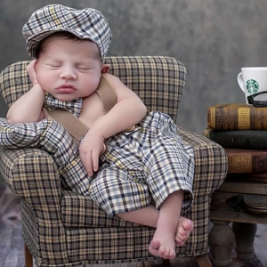 Baby Photography Props Gentleman PeakCap Overalls Photo Outfit Newborns Photo Clothes Infant Posing Pillow 4Pcs