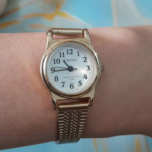 Đồng hồ nữ TELVA dây lụa second hand si nhật- đã qua sử dụng