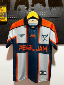BAJU JERSEY PEARL JAM // JERSEY BAND // JERSEY BOLA // KAOS PEARL JAM // BADMINTON // JERSEY CASUAL // JERSEY VINTAGE // JERSEY