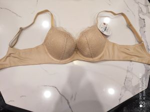 Áo lót nữ Marguetite 33115 mút dầy cúp xéo ren kín quả