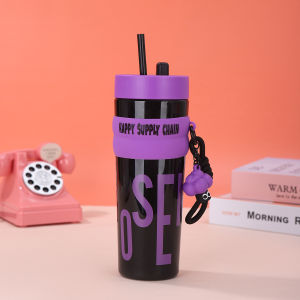 900ml Large Capacity Tumbler With Straw Portable Plastic Water Bottle Leakproof Non-Toxic Sports Bottle For Gym Fitness Camping Travel BPA Free