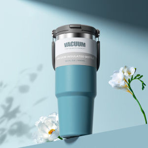 Portable Large Capacity Insulated Ice Cup Outdoor Sports Water Bottle with Straw Car Use Straw Cold Preservation Cup Leakproof Car Travel Mug
