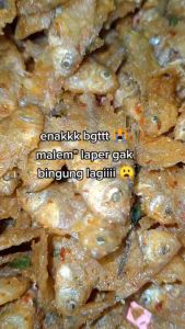 CAMILAN ikan crispy pedas daun jeruK 250 g/ pepetek crispy pedas ori/ baby fish pedas daun jeruk/ camilan seafood gurih enak