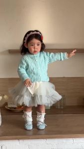 Baby autumn clothing 2026 Korean-style childrens clothing girls autumn outfit knitted jacket and tulle skirt set