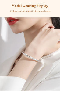 Blooming Solid Womens Boutique Lightweight Jewelry for All Seasons Fashionable Unique Perfect Gift for Ladies and Girlfriends
