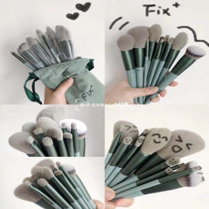 พร้อมส่ง แปรงแต่งหน้า Fix 13 ชิ้นคุ้มมาก 1390