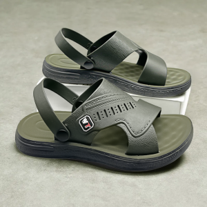 Slipper men 2024 new summer non-slip wear wear outside driving dual-use outdoor beach men two wear sandals tide